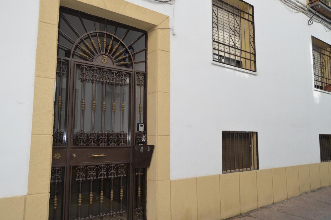 Puerta Sevilla Parking Gratis Κόρδοβα Εξωτερικό φωτογραφία